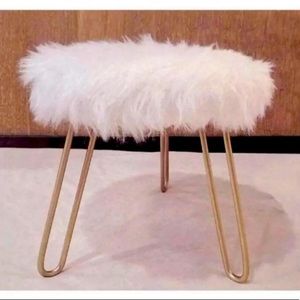 NEW Luxury White Faux Fur Vanity Stool